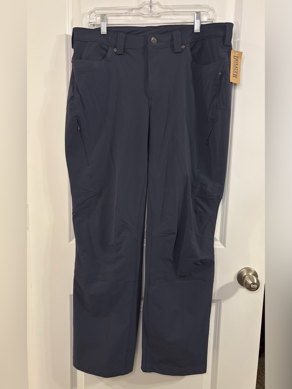 Duluth Trading Pants Women 14 x 31 Gray  Flexpedition Bootcut Water Repellent
